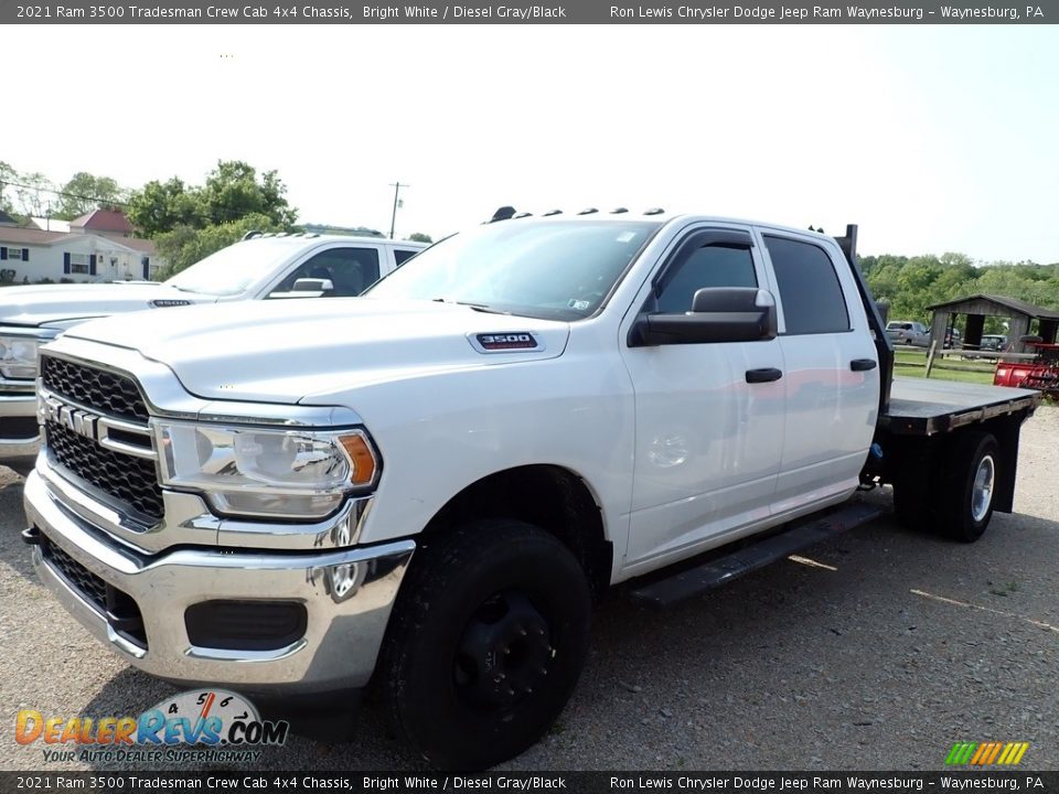 2021 Ram 3500 Tradesman Crew Cab 4x4 Chassis Bright White / Diesel Gray/Black Photo #1