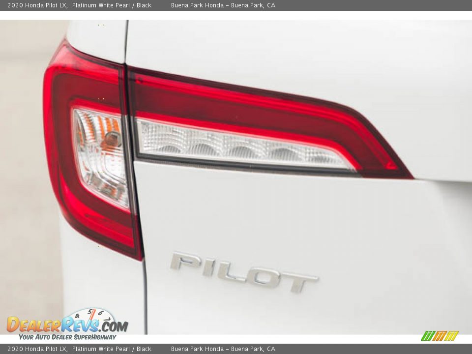 2020 Honda Pilot LX Platinum White Pearl / Black Photo #12