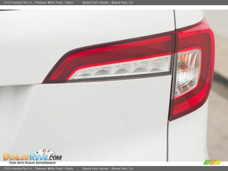 2020 Honda Pilot LX Platinum White Pearl / Black Photo #13