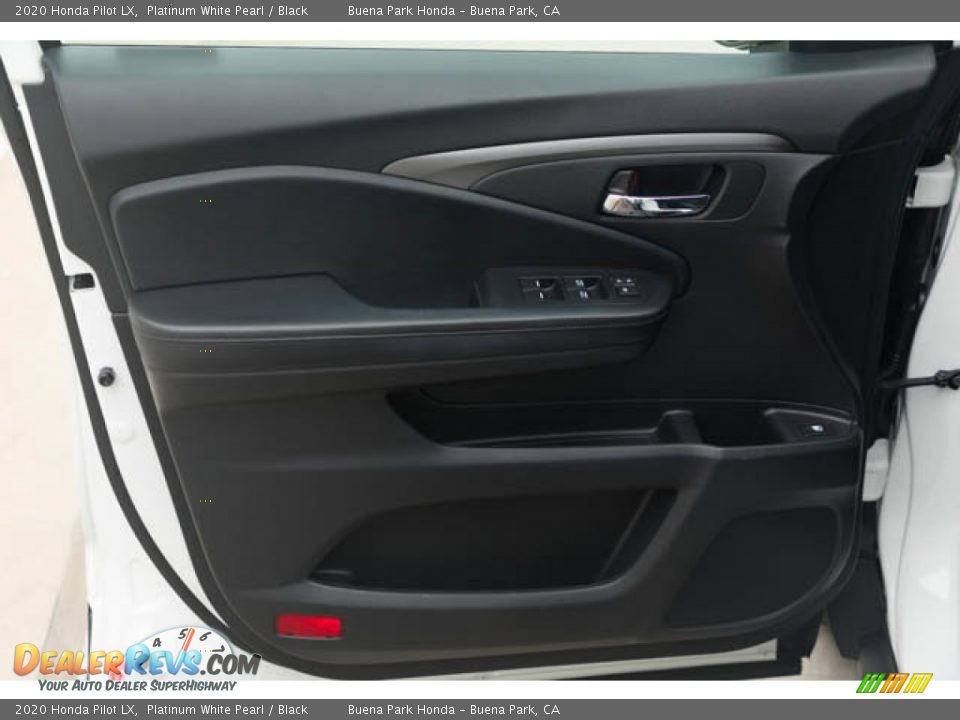 Door Panel of 2020 Honda Pilot LX Photo #32