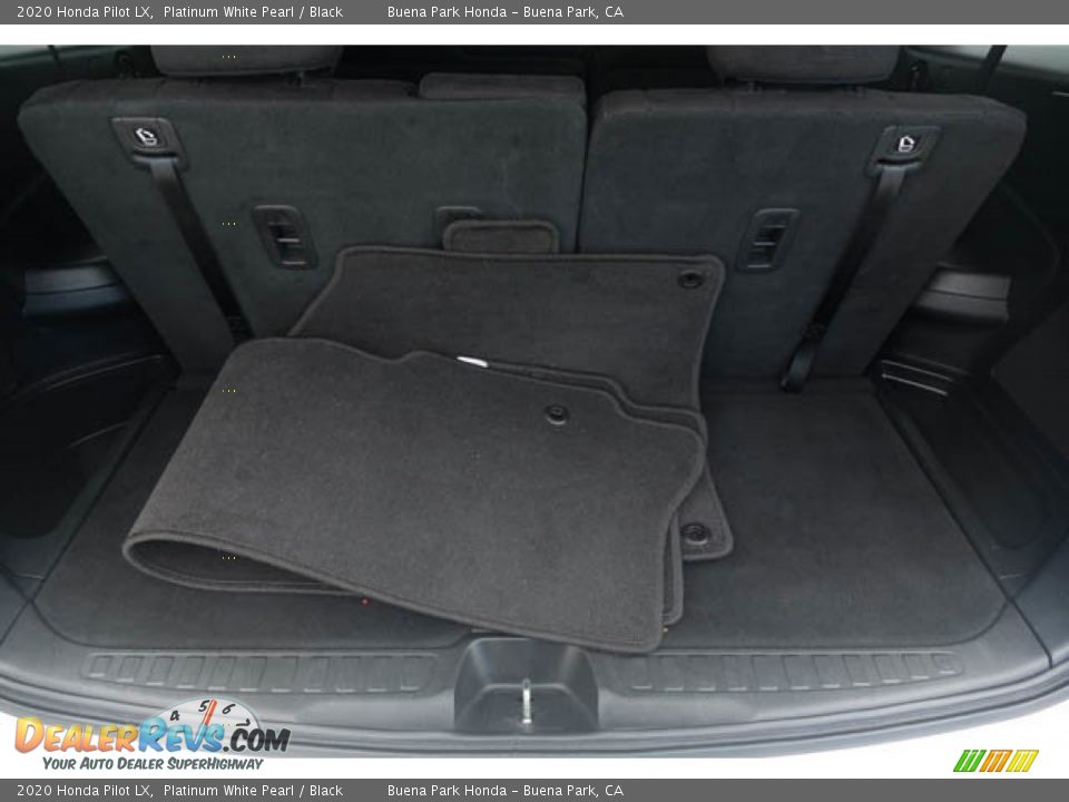 2020 Honda Pilot LX Trunk Photo #35