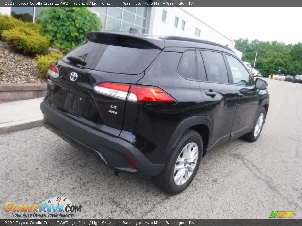 2022 Toyota Corolla Cross LE AWD Jet Black / Light Gray Photo #17