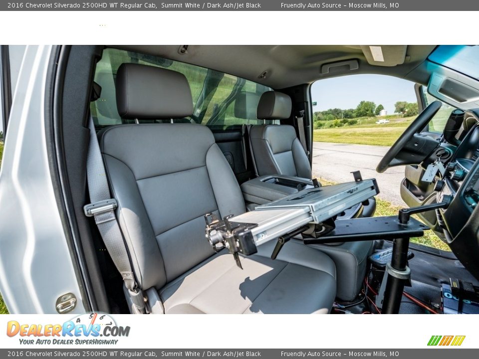 Front Seat of 2016 Chevrolet Silverado 2500HD WT Regular Cab Photo #22