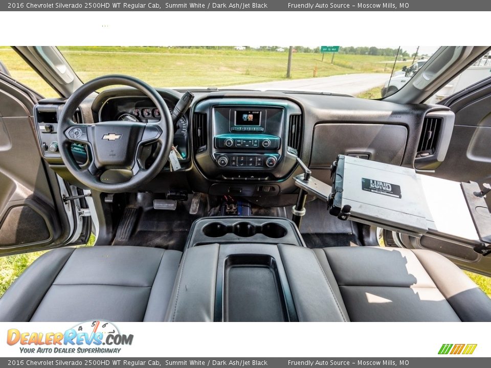 Front Seat of 2016 Chevrolet Silverado 2500HD WT Regular Cab Photo #23