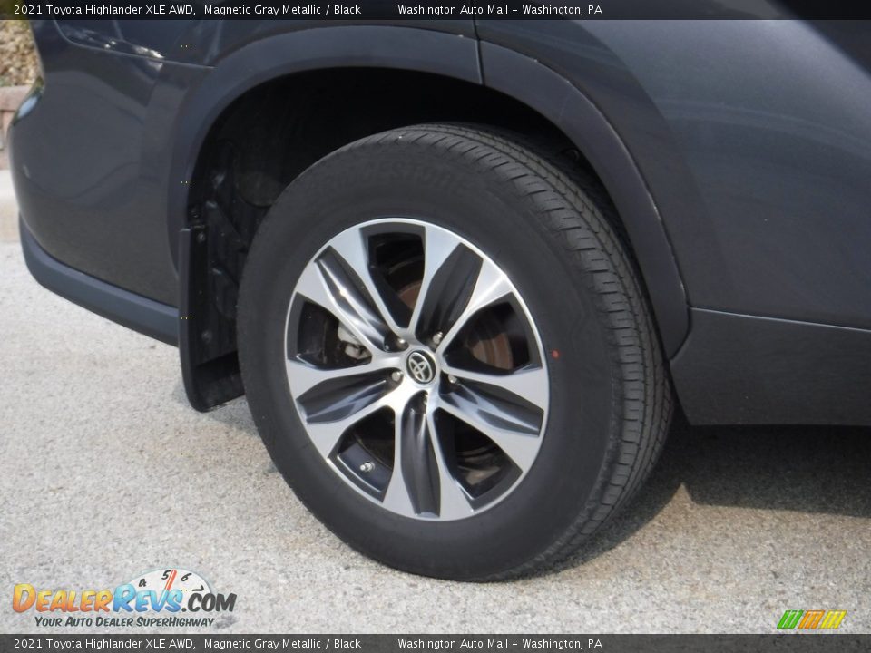 2021 Toyota Highlander XLE AWD Magnetic Gray Metallic / Black Photo #13