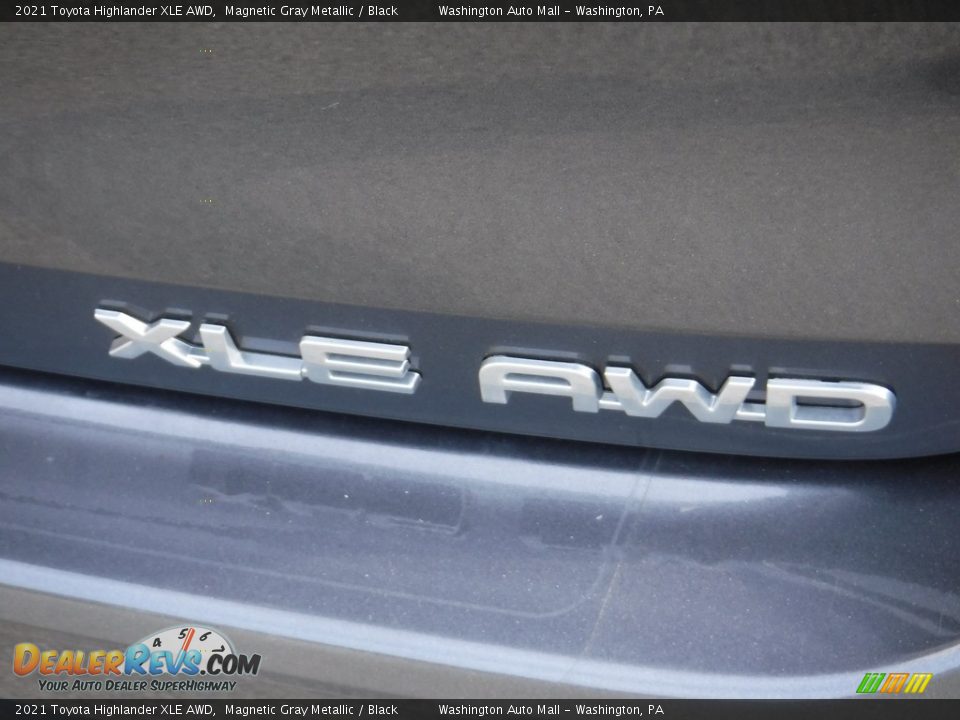 2021 Toyota Highlander XLE AWD Magnetic Gray Metallic / Black Photo #20