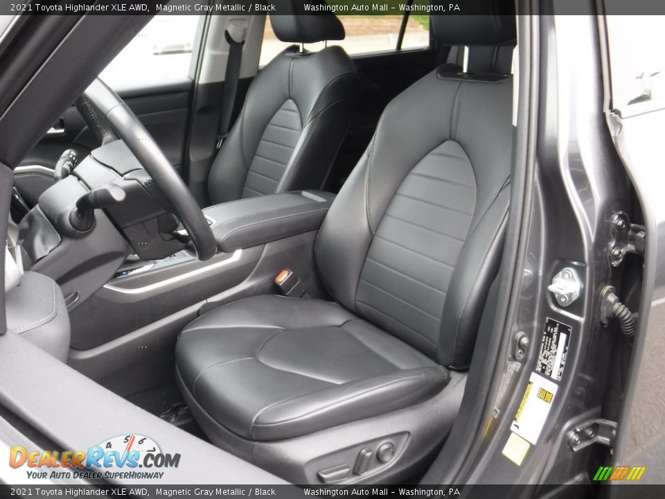 2021 Toyota Highlander XLE AWD Magnetic Gray Metallic / Black Photo #23