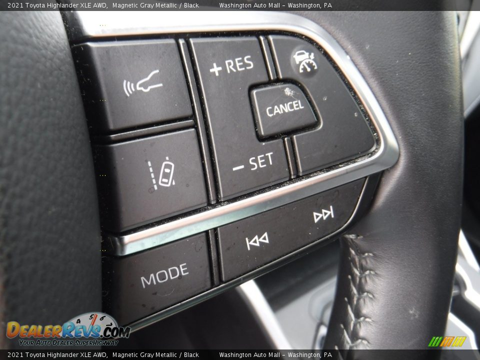 2021 Toyota Highlander XLE AWD Magnetic Gray Metallic / Black Photo #28