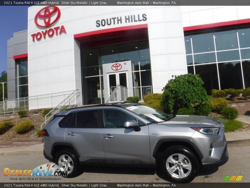 2021 Toyota RAV4 XLE AWD Hybrid Silver Sky Metallic / Light Gray Photo #2