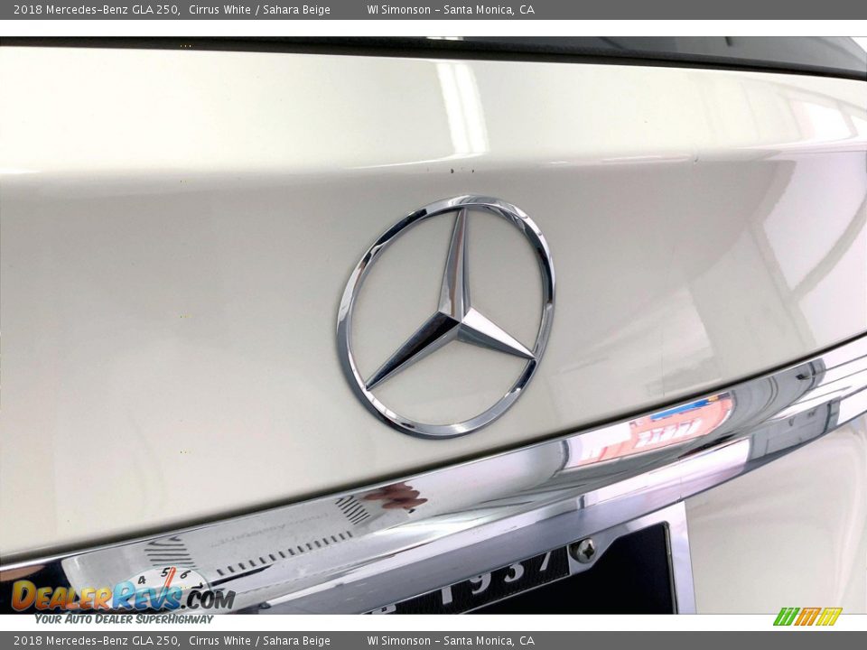 2018 Mercedes-Benz GLA 250 Cirrus White / Sahara Beige Photo #7
