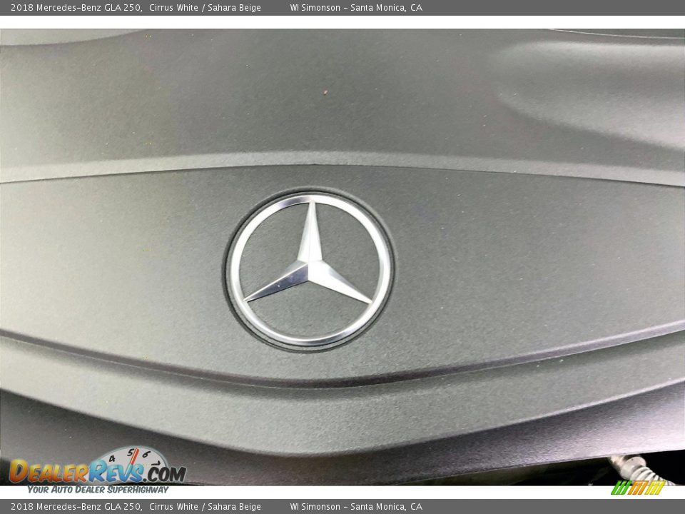 2018 Mercedes-Benz GLA 250 Cirrus White / Sahara Beige Photo #32