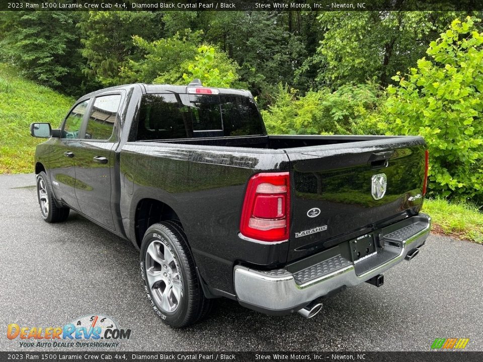 2023 Ram 1500 Laramie Crew Cab 4x4 Diamond Black Crystal Pearl / Black Photo #9