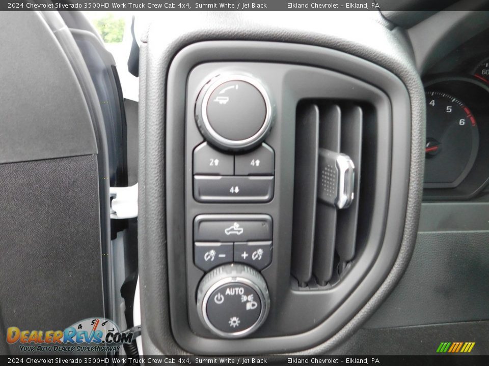 Controls of 2024 Chevrolet Silverado 3500HD Work Truck Crew Cab 4x4 Photo #29