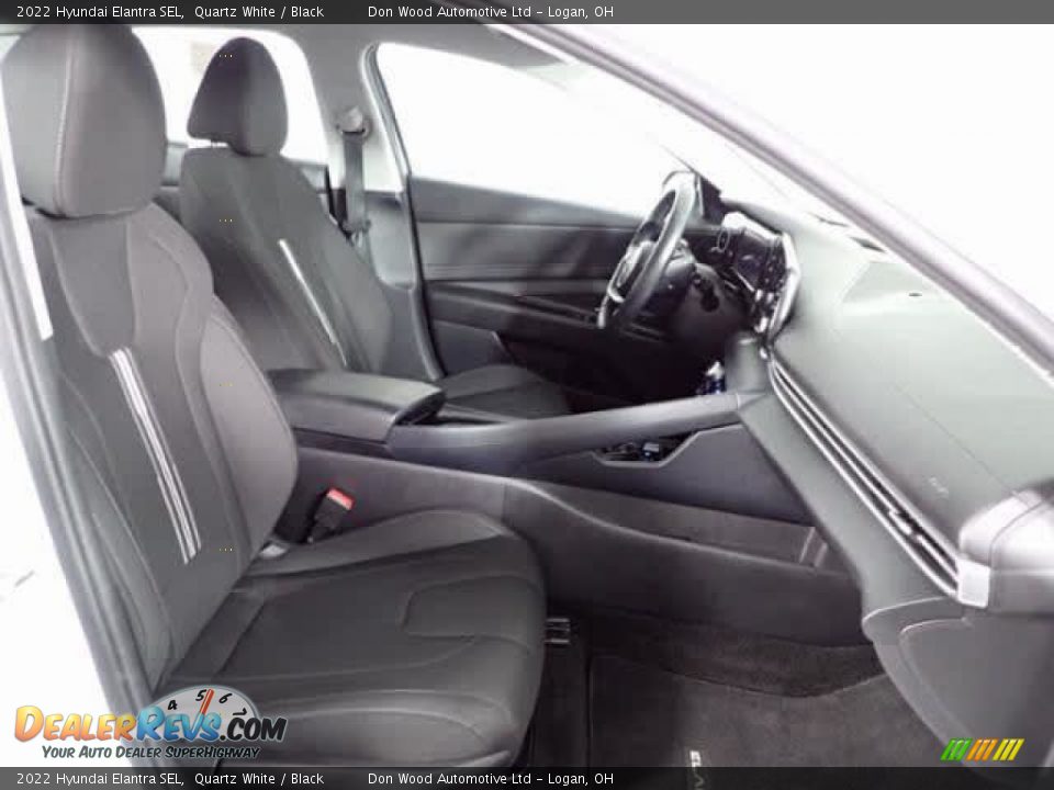 2022 Hyundai Elantra SEL Quartz White / Black Photo #24