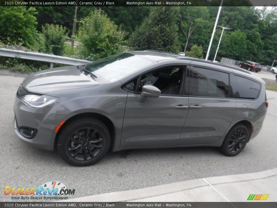 2020 Chrysler Pacifica Launch Edition AWD Ceramic Grey / Black Photo #15