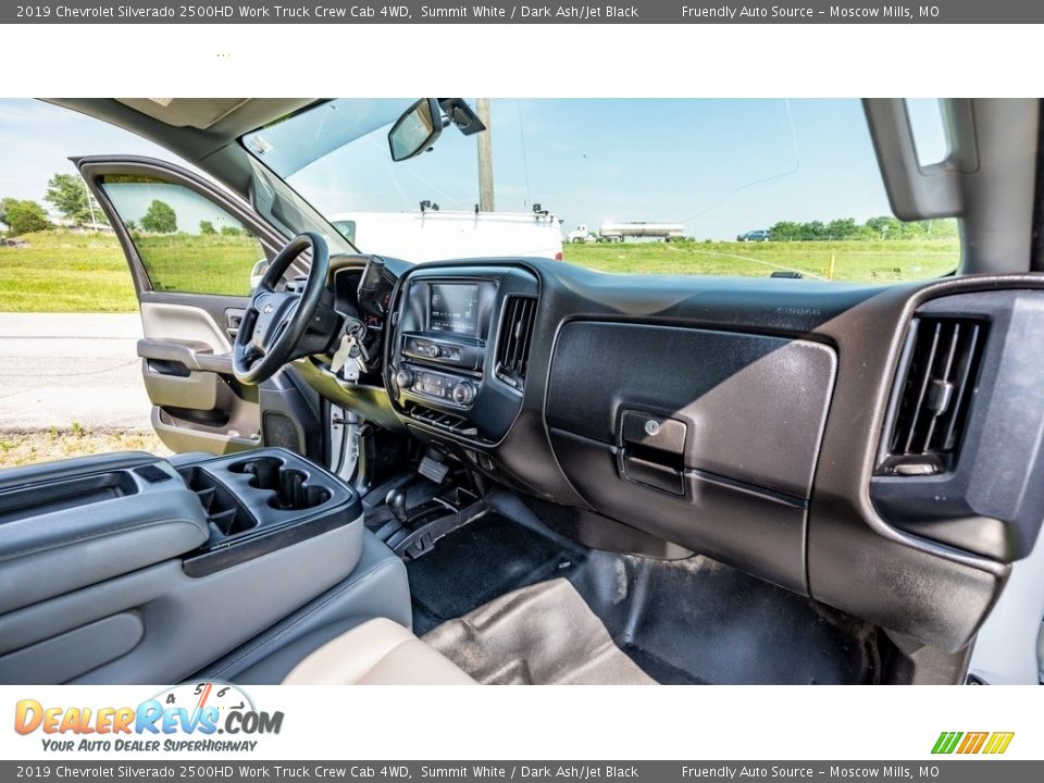 2019 Chevrolet Silverado 2500HD Work Truck Crew Cab 4WD Summit White / Dark Ash/Jet Black Photo #16