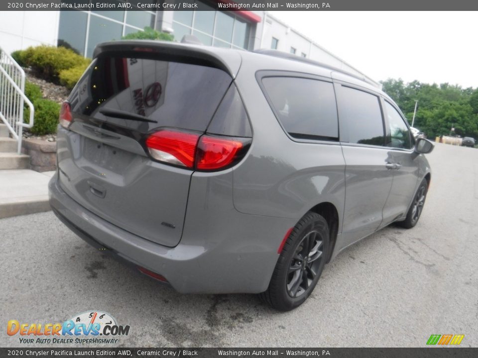 2020 Chrysler Pacifica Launch Edition AWD Ceramic Grey / Black Photo #17