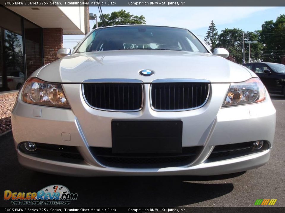2006 BMW 3 Series 325xi Sedan Titanium Silver Metallic / Black Photo #2