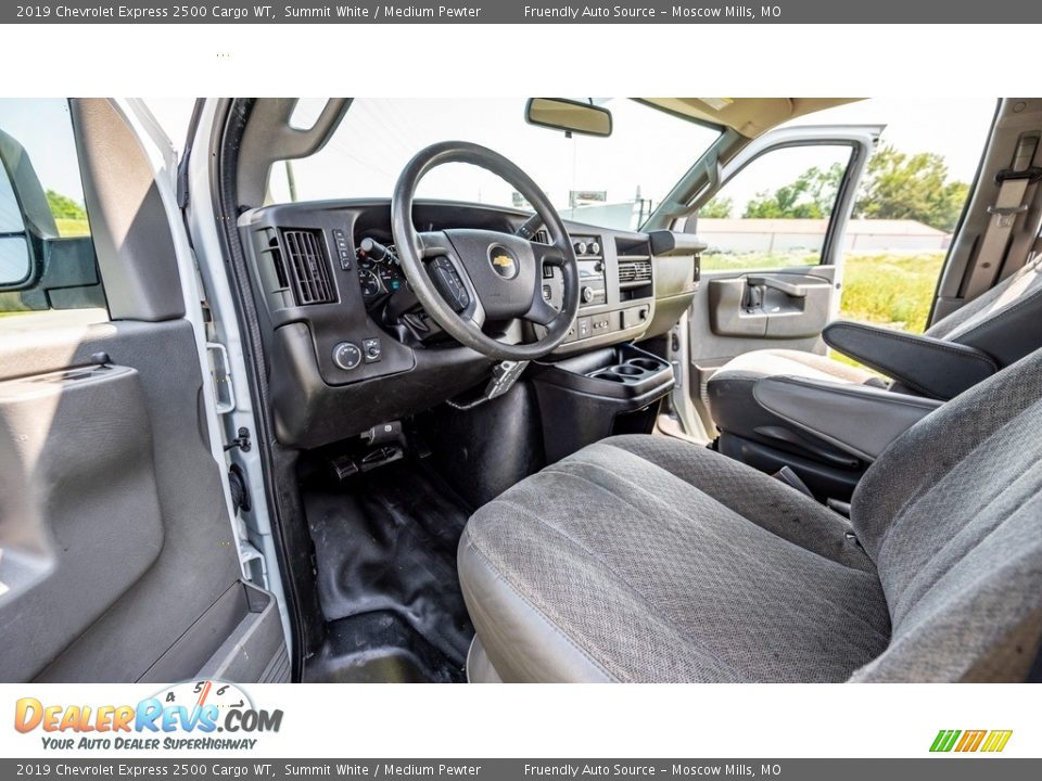 2019 Chevrolet Express 2500 Cargo WT Summit White / Medium Pewter Photo #16