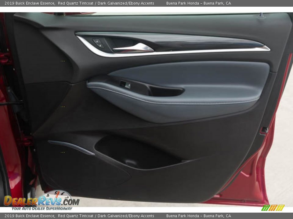 Door Panel of 2019 Buick Enclave Essence Photo #34