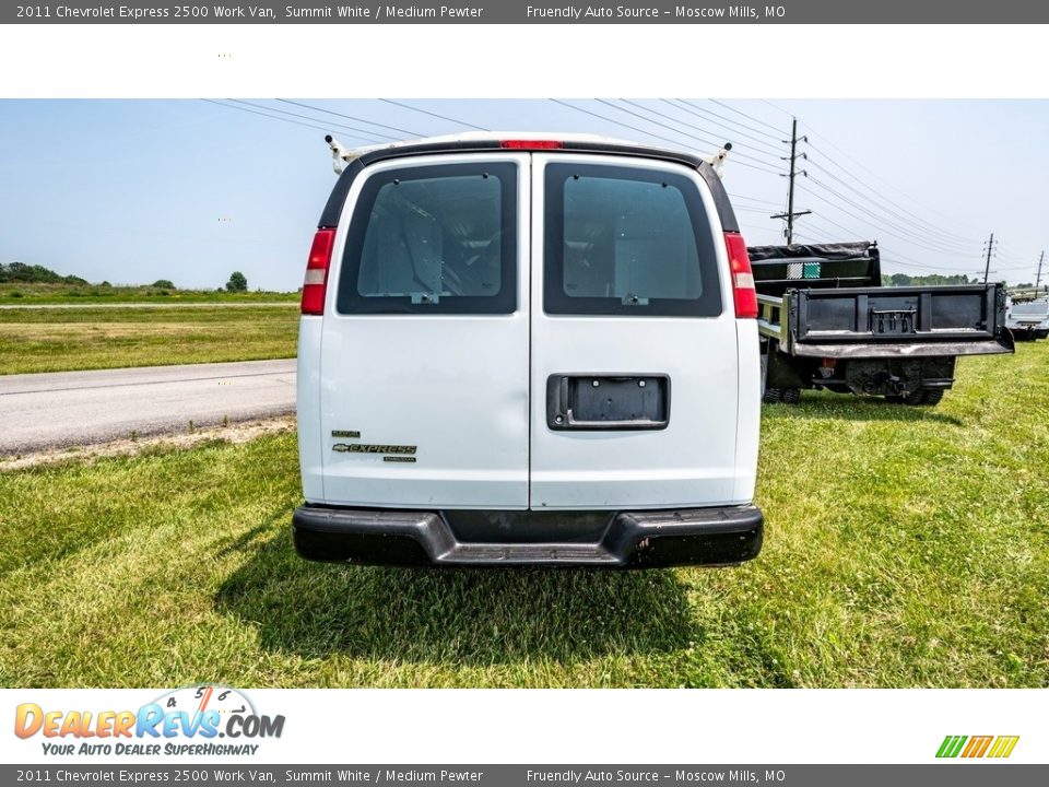 2011 Chevrolet Express 2500 Work Van Summit White / Medium Pewter Photo #4