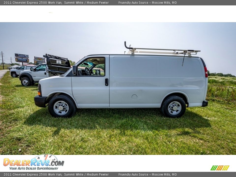 2011 Chevrolet Express 2500 Work Van Summit White / Medium Pewter Photo #6