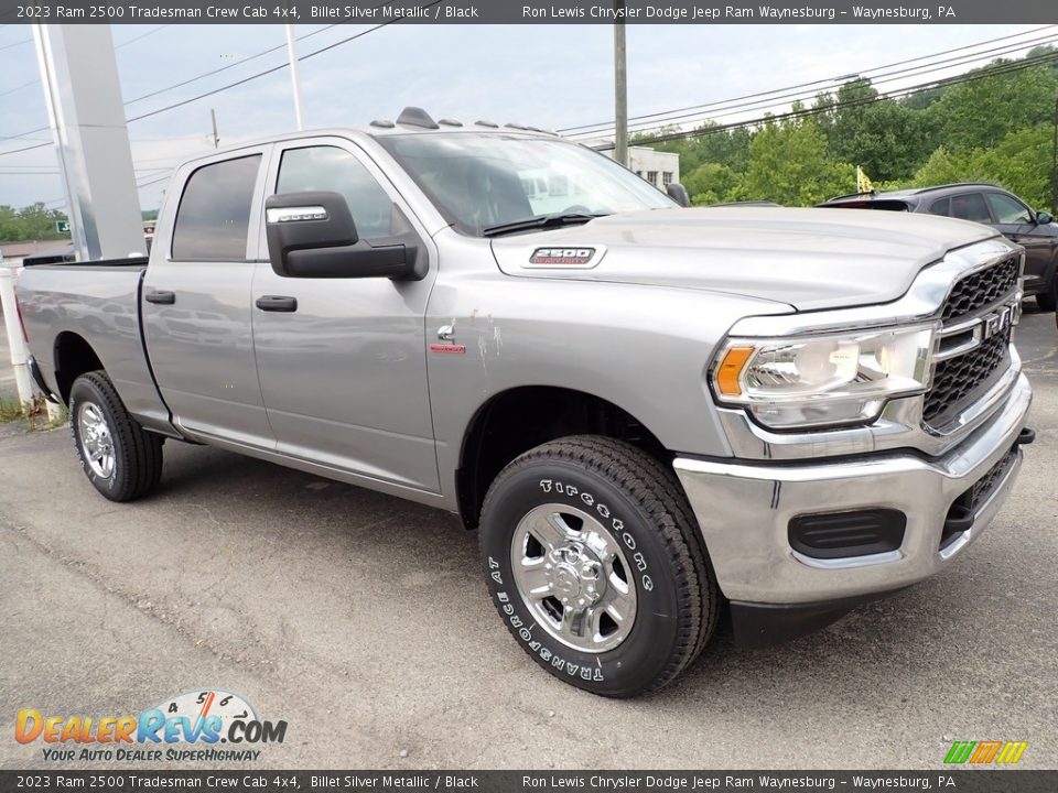 Front 3/4 View of 2023 Ram 2500 Tradesman Crew Cab 4x4 Photo #8