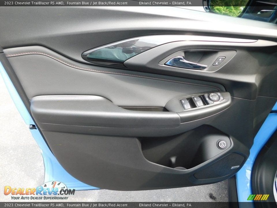 Door Panel of 2023 Chevrolet TrailBlazer RS AWD Photo #18