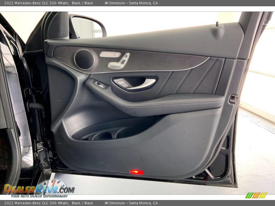 Door Panel of 2022 Mercedes-Benz GLC 300 4Matic Photo #27