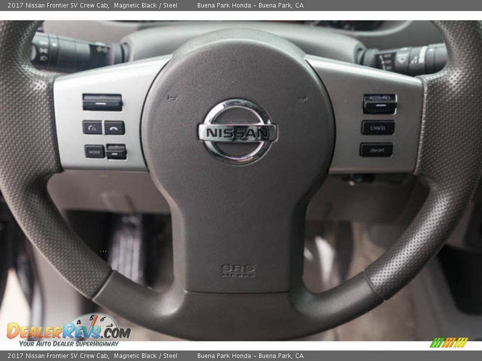 2017 Nissan Frontier SV Crew Cab Steering Wheel Photo #17