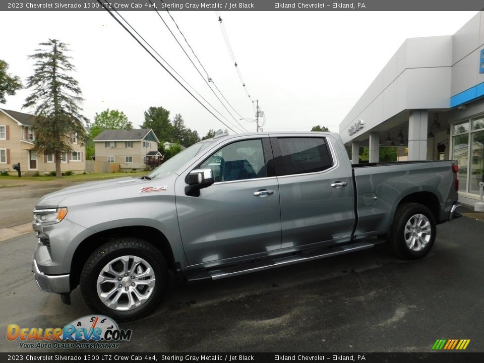 Front 3/4 View of 2023 Chevrolet Silverado 1500 LTZ Crew Cab 4x4 Photo #11