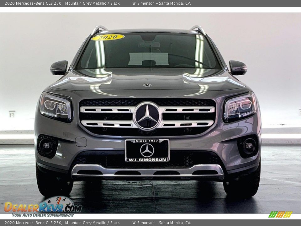 2020 Mercedes-Benz GLB 250 Mountain Grey Metallic / Black Photo #2