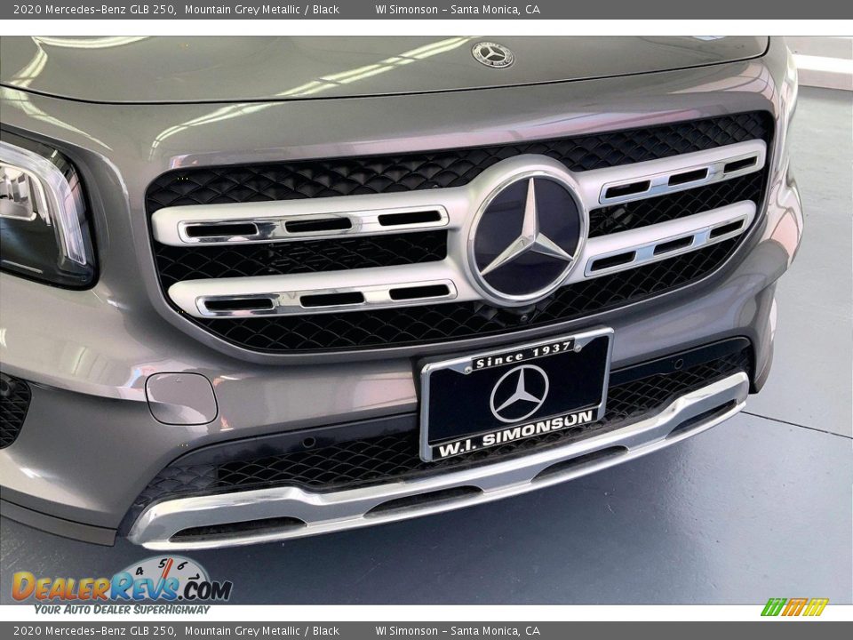 2020 Mercedes-Benz GLB 250 Mountain Grey Metallic / Black Photo #30