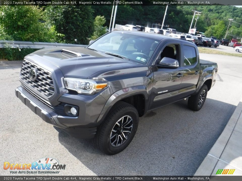 2020 Toyota Tacoma TRD Sport Double Cab 4x4 Magnetic Gray Metallic / TRD Cement/Black Photo #14