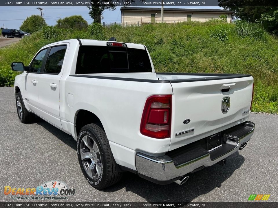 2023 Ram 1500 Laramie Crew Cab 4x4 Ivory White Tri-Coat Pearl / Black Photo #9