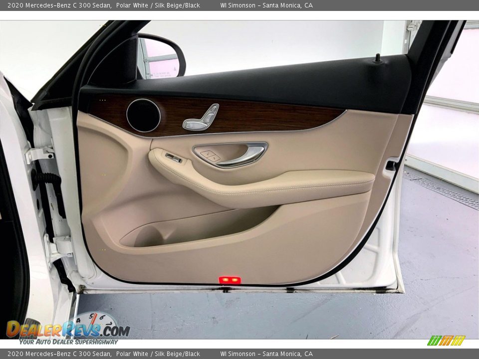 2020 Mercedes-Benz C 300 Sedan Polar White / Silk Beige/Black Photo #27