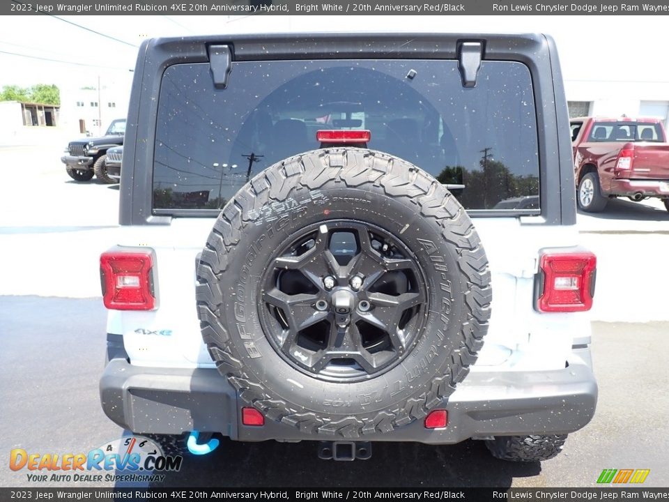 2023 Jeep Wrangler Unlimited Rubicon 4XE 20th Anniversary Hybrid Bright White / 20th Anniversary Red/Black Photo #4