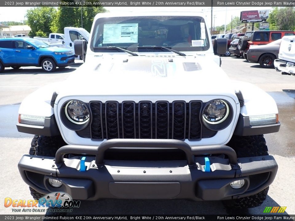 2023 Jeep Wrangler Unlimited Rubicon 4XE 20th Anniversary Hybrid Bright White / 20th Anniversary Red/Black Photo #9