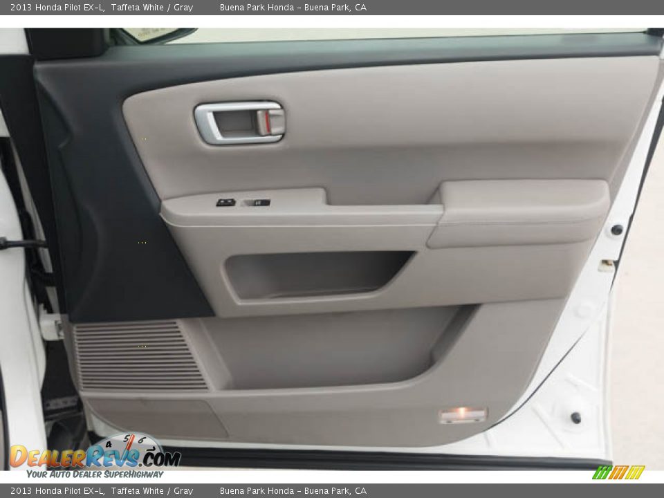 2013 Honda Pilot EX-L Taffeta White / Gray Photo #32