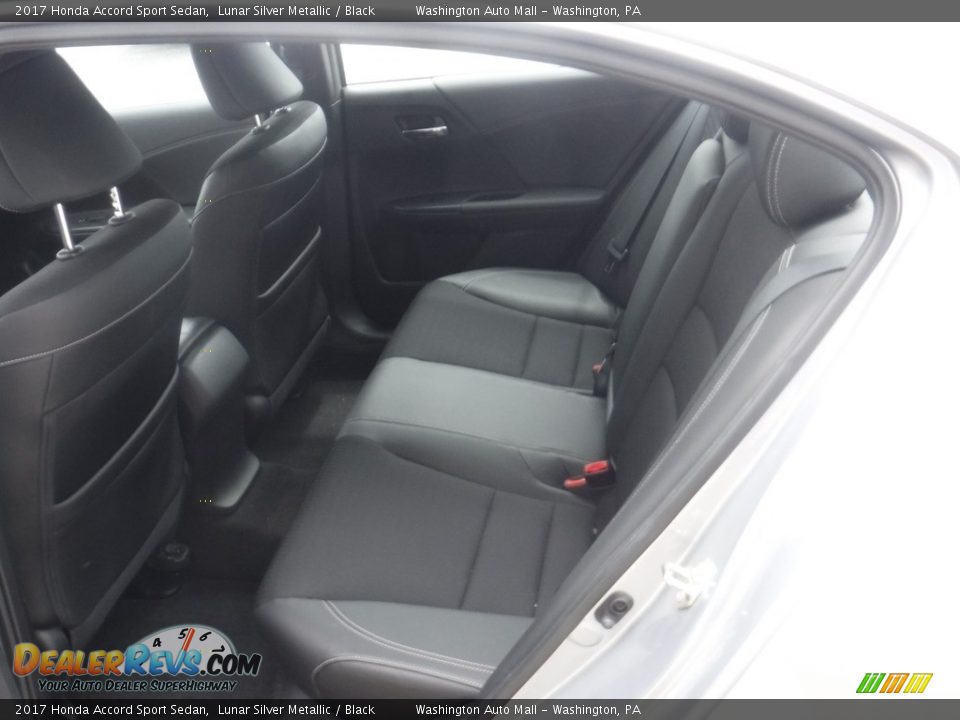 2017 Honda Accord Sport Sedan Lunar Silver Metallic / Black Photo #25