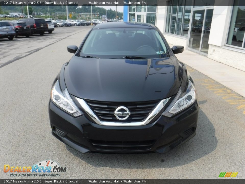 2017 Nissan Altima 2.5 S Super Black / Charcoal Photo #4