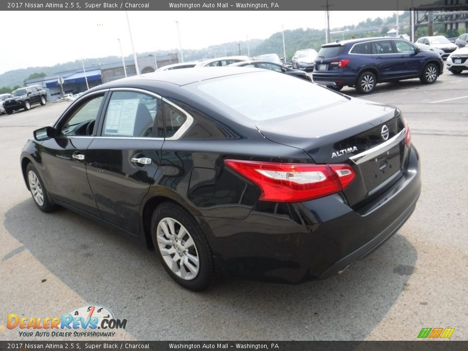 2017 Nissan Altima 2.5 S Super Black / Charcoal Photo #7