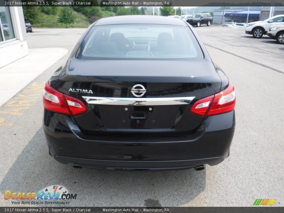 2017 Nissan Altima 2.5 S Super Black / Charcoal Photo #8