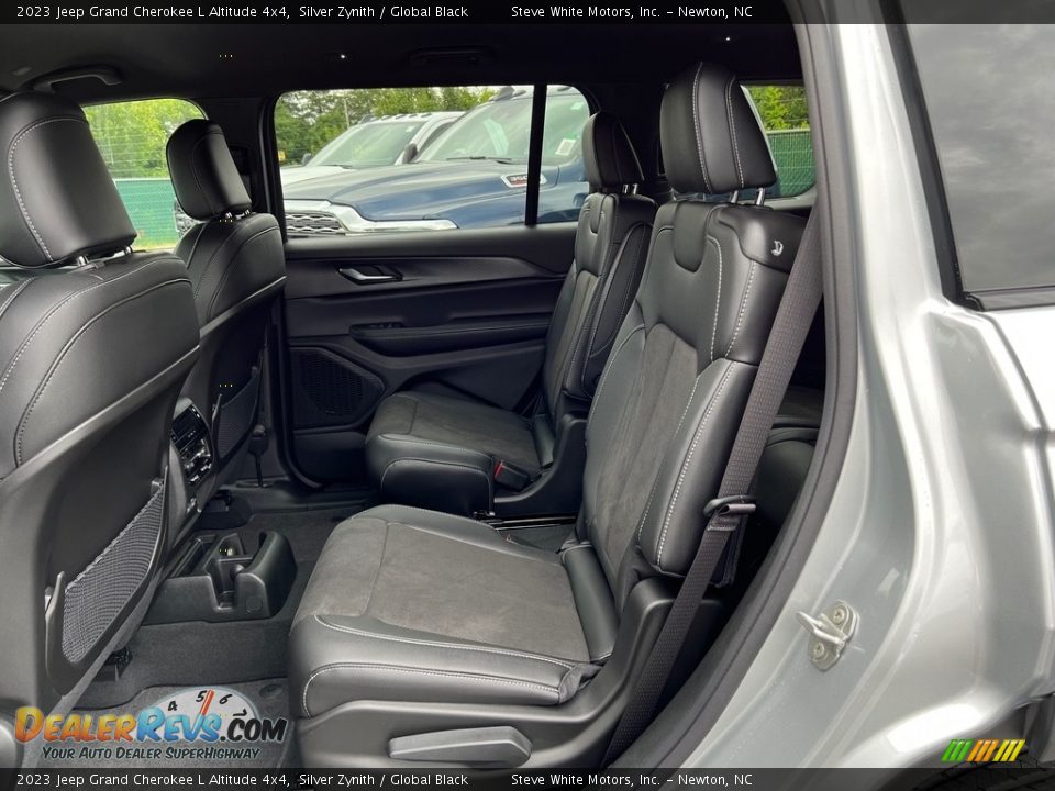 Rear Seat of 2023 Jeep Grand Cherokee L Altitude 4x4 Photo #14