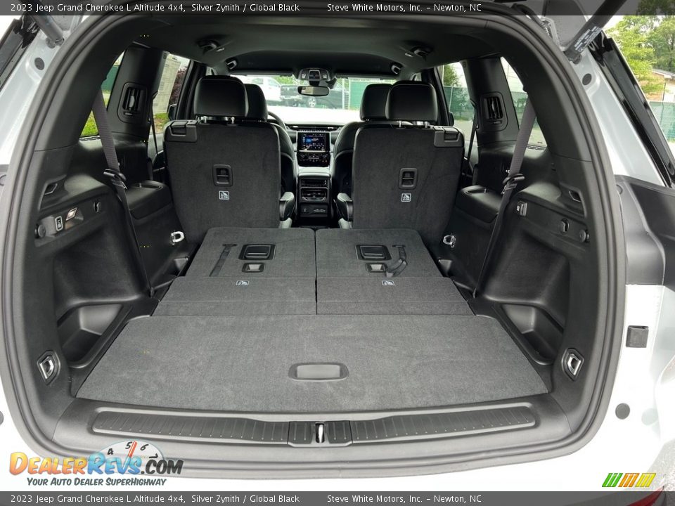 2023 Jeep Grand Cherokee L Altitude 4x4 Trunk Photo #17