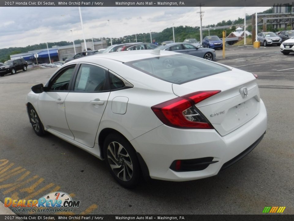 2017 Honda Civic EX Sedan White Orchid Pearl / Ivory Photo #9