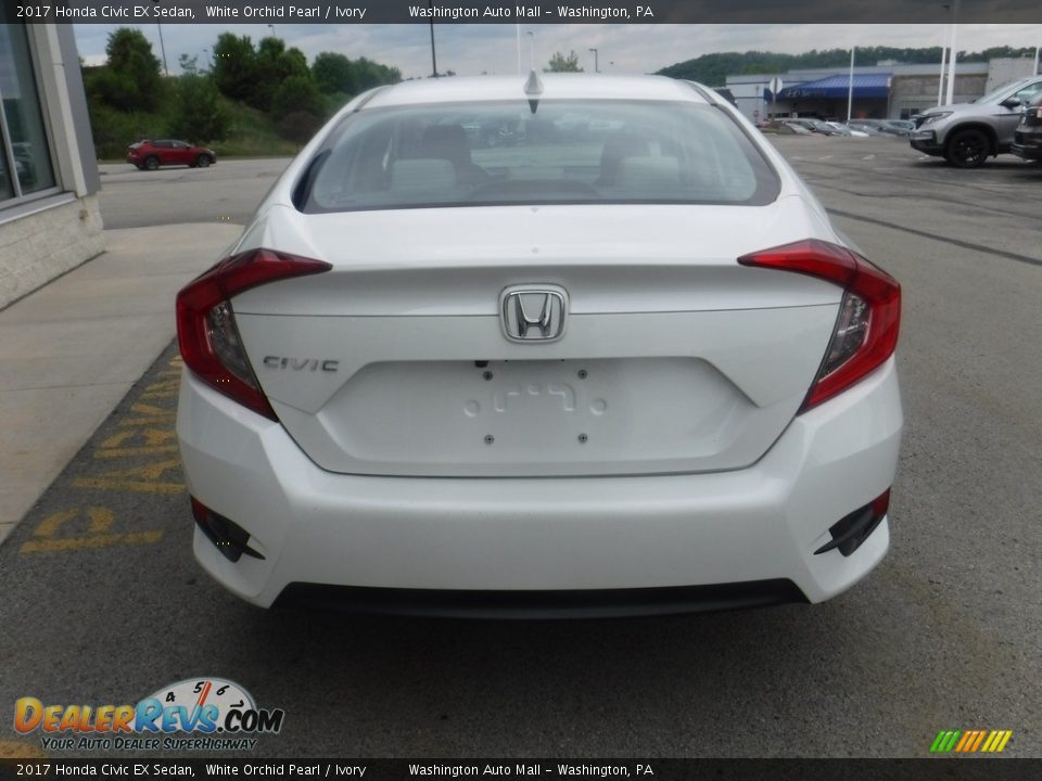 2017 Honda Civic EX Sedan White Orchid Pearl / Ivory Photo #10