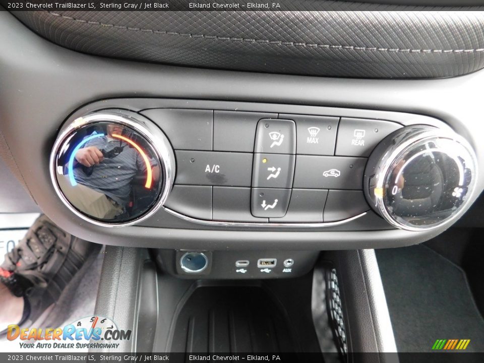 2023 Chevrolet TrailBlazer LS Sterling Gray / Jet Black Photo #29