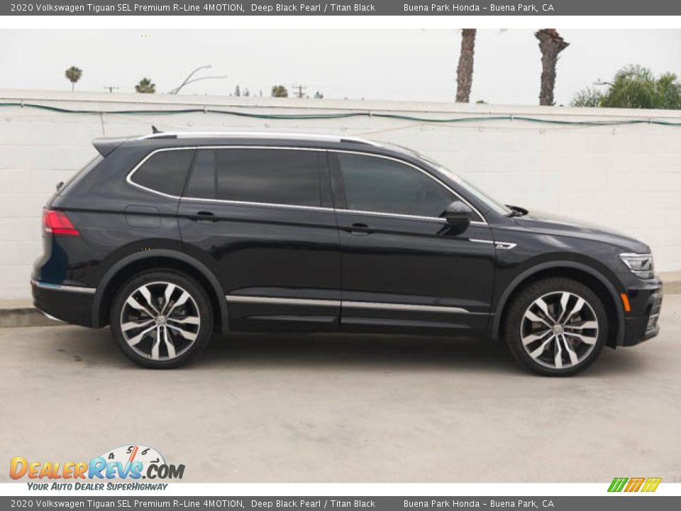 Deep Black Pearl 2020 Volkswagen Tiguan SEL Premium R-Line 4MOTION Photo #12