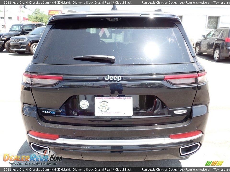 2022 Jeep Grand Cherokee Summit 4XE Hybrid Diamond Black Crystal Pearl / Global Black Photo #4